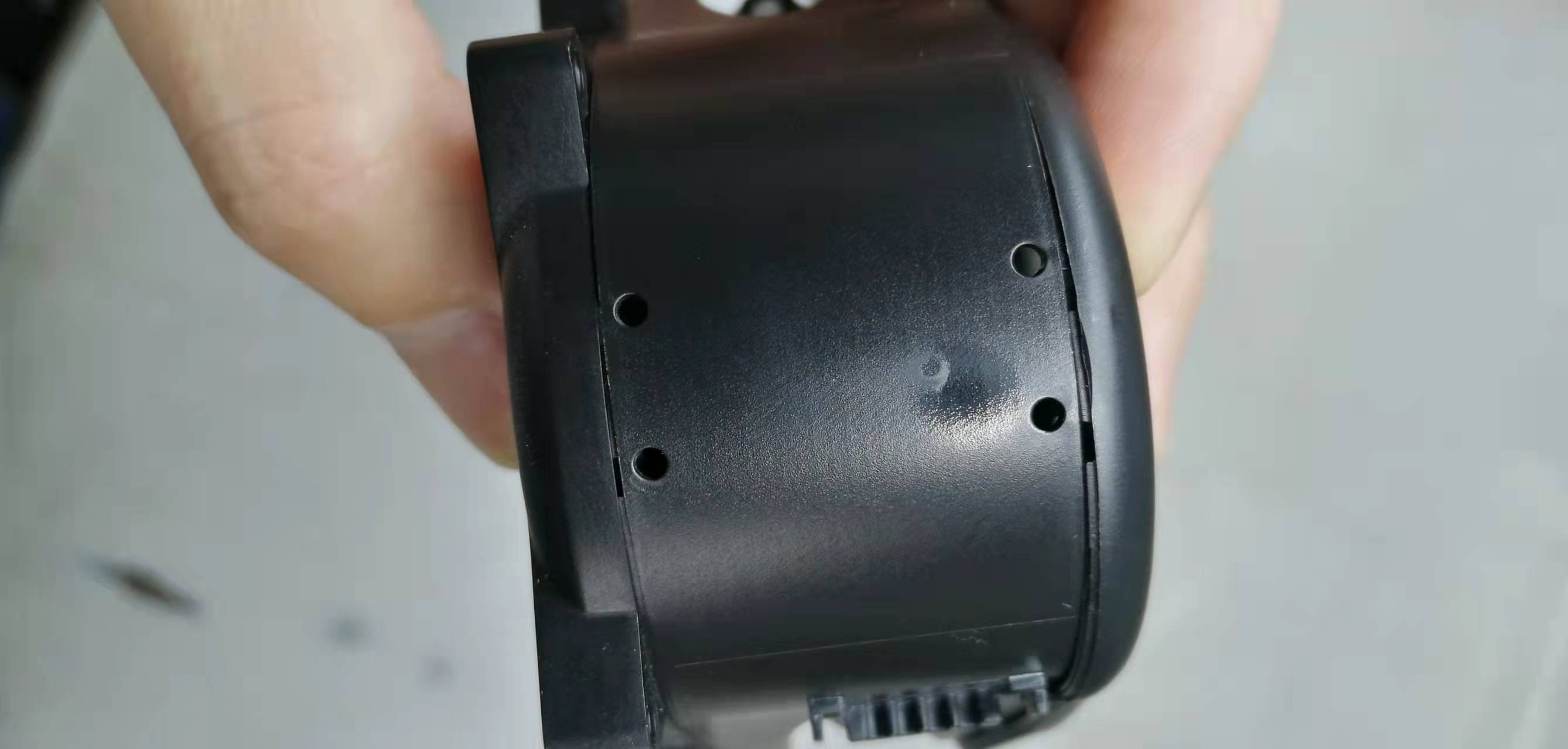 TPU实色产品产生亮印应当如何解决？